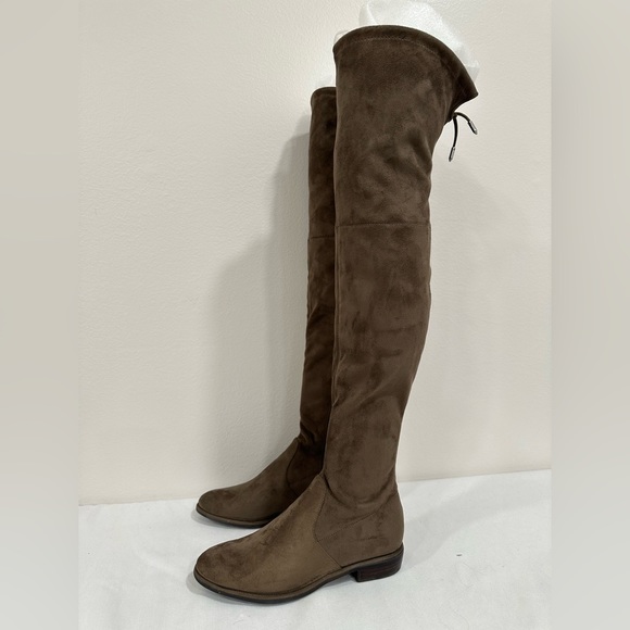 Marc Fisher Suede Over The Knee Riding Boots. Women’s Size 5M. Taupe/Brown. New - Picture 4 of 12
